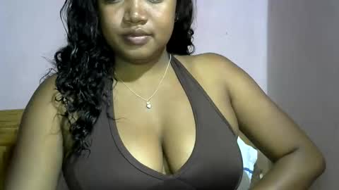 Snapshot of myahmaya chatting on April 3, 8:23 am myahmaya online show from April 3, 8:23 am