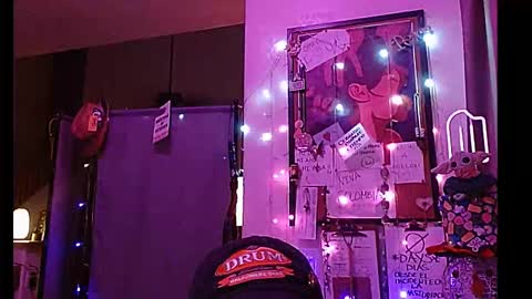 LA MARIPOSA DE MARICOPA online show from December 25, 1:51 pm