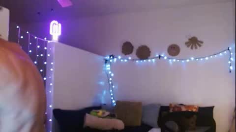 LA MARIPOSA DE MARICOPA online show from February 10, 1:44 pm