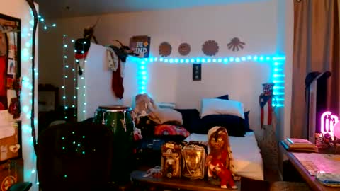 LA MARIPOSA DE MARICOPA online show from September 27, 7:02 am