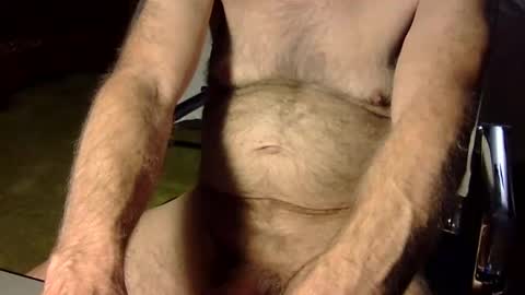 Snapshot of mydiboi chatting on October 25, 5:26 am r-glenn-01 online show from October 25, 5:26 am