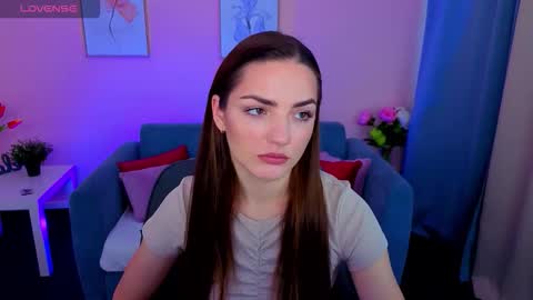 Snapshot of myellaluvs chatting on September 28, 1:38 pm Ella online show from September 28, 1:38 pm