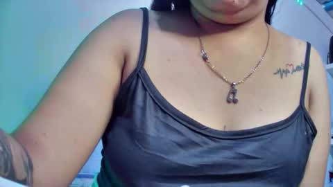 Snapshot of myhoney_hot chatting on May 2, 1:05 pm myhoney_hot online show from May 2, 1:05 pm