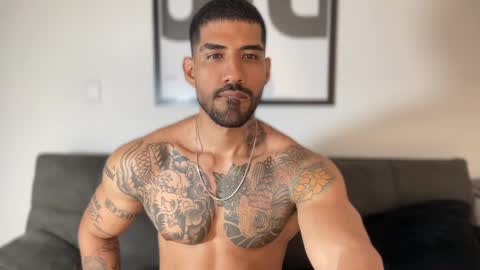 Myke esthetic online show from February 18, 1:43 am