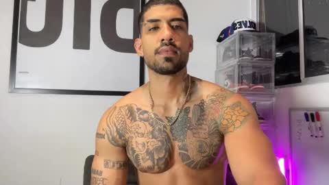 Myke esthetic online show from October 6, 7:17 am