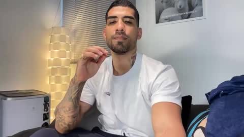 Myke esthetic online show from January 11, 10:37 pm