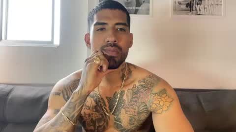 Snapshot of myke_esthetic chatting on June 28, 8:59 pm Myke esthetic online show from June 28, 8:59 pm