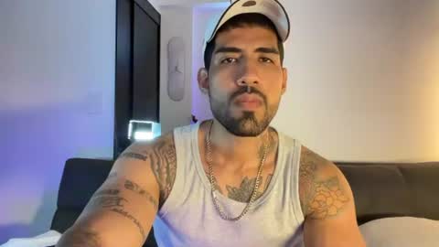 Snapshot of myke_esthetic chatting on July 29, 4:21 am Myke esthetic online show from July 29, 4:21 am