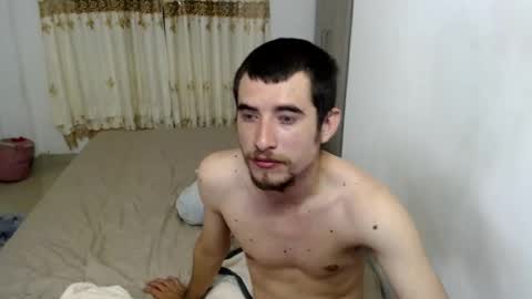 Snapshot of myke_xxx chatting on March 3, 4:25 am mike online show from March 3, 4:25 am