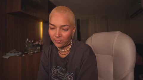 jacke BUNNY online show from February 15, 12:37 am