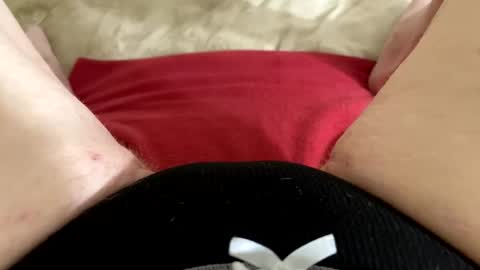 Snapshot of mykittyneedsuu chatting on February 5, 10:53 am Kitty online show from February 5, 10:53 am