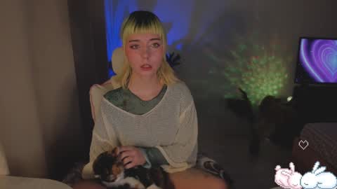 Snapshot of mylaweb chatting on December 25, 12:05 am MylaFlores online show from December 25, 12:05 am