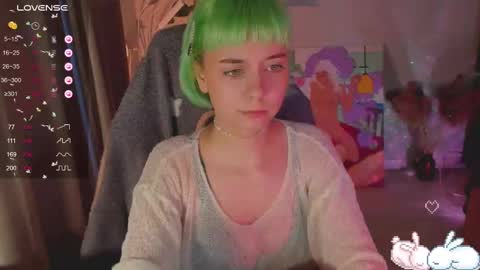 Snapshot of mylaweb chatting on February 25, 3:42 am MylaFlores online show from February 25, 3:42 am