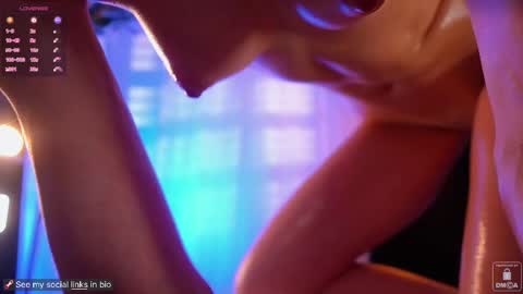 Liss Next stream December1 online show from February 23, 7:28 pm