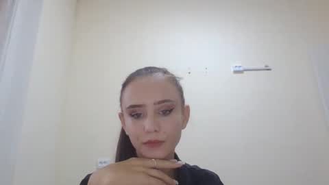 mylittle_flame online show from November 17, 12:11 pm