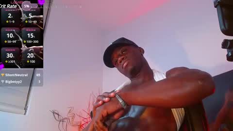 Snapshot of mylowallacee chatting on February 12, 1:41 am Mylo Wallace  online show from February 12, 1:41 am