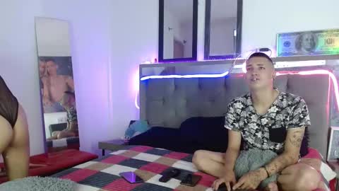 Snapshot of myluandjackhot chatting on February 17, 12:05 pm Myluandjack online show from February 17, 12:05 pm