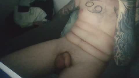 Snapshot of mynameis396413 chatting on September 28, 8:25 pm Itchilotuss0799 online show from September 28, 8:25 pm