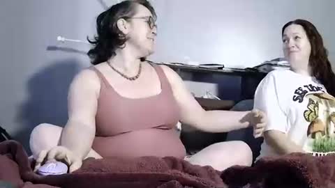 mysexiness0 online show from March 15, 7:09 pm