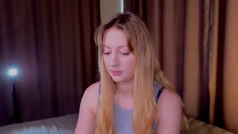 Snapshot of mysmila chatting on June 5, 10:32 am mysmila online show from June 5, 10:32 am