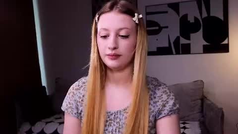 Snapshot of mysmila chatting on June 17, 2:07 pm mysmila online show from June 17, 2:07 pm