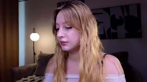 Snapshot of mysmila chatting on July 6, 2:14 pm mysmila online show from July 6, 2:14 pm