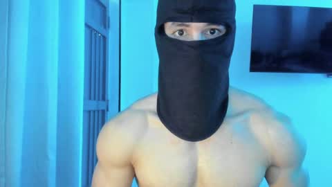 mysterious_muscles online show from April 18, 1:26 pm