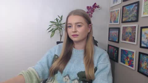 Erica online show from December 9, 3:54 pm