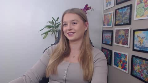 Erica online show from December 13, 9:24 am