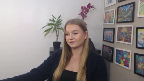 Erica online show from February 7, 11:12 am