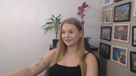 Erica online show from February 26, 8:15 am