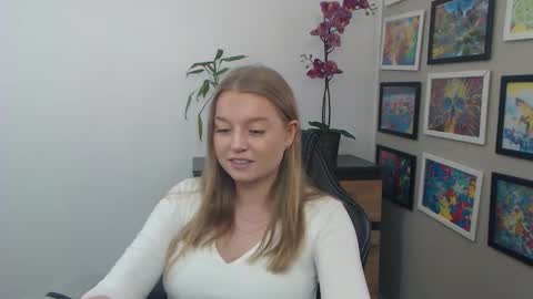 Erica online show from April 24, 10:07 am