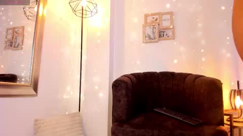 mystic carito online show from November 25, 9:04 pm