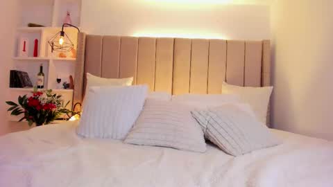 mystic carito online show from March 6, 7:32 pm