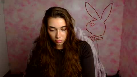 Snapshot of mysticamelia chatting on July 23, 6:11 am Amelia online show from July 23, 6:11 am