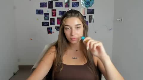 Snapshot of mysticamelia chatting on July 24, 6:00 am Amelia online show from July 24, 6:00 am