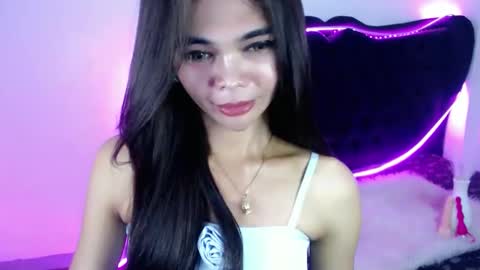 Snapshot of mysticofcum22 chatting on December 20, 6:04 pm Krestine online show from December 20, 6:04 pm