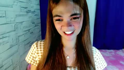 Snapshot of mysticofcum22 chatting on May 15, 1:45 am Krestine online show from May 15, 1:45 am