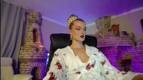 Snapshot of mysticvenus_ chatting on October 7, 5:21 pm mysticvenus_ online show from October 7, 5:21 pm