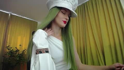 Snapshot of mysticvenus_ chatting on October 12, 7:51 am mysticvenus_ online show from October 12, 7:51 am