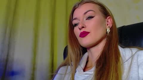 mysticvenus_ online show from November 27, 3:25 pm