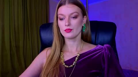 mysticvenus_ online show from February 15, 3:31 pm