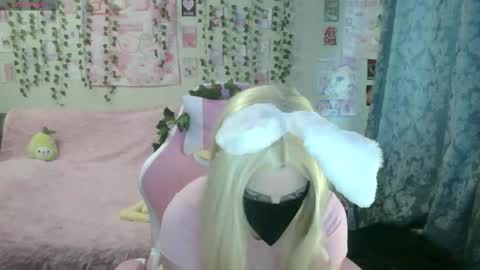 mysticyumiko online show from January 16, 12:31 pm