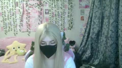 mysticyumiko online show from February 11, 5:40 pm