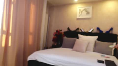 MystiqueRosee online show from June 9, 4:02 am