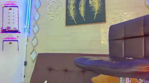          online show from December 28, 5:33 am