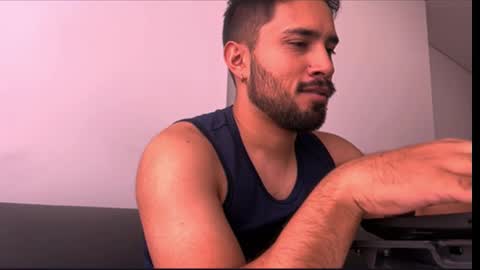 Hi Im Axel online show from January 5, 5:49 pm