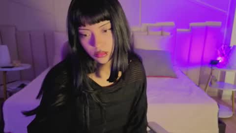 Lela  online show from March 4, 11:27 am