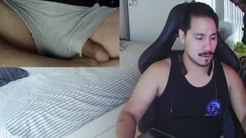 N0ttheFace online show from November 5, 5:46 pm