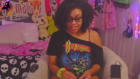 kiwi online show from December 12, 4:59 am